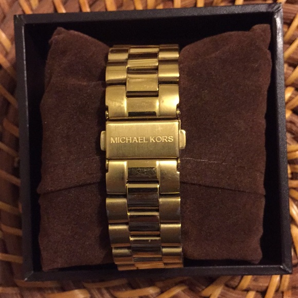 Michael Kors—Chronograph Watch Gold w/ Pearl Face - Picture 5 of 7